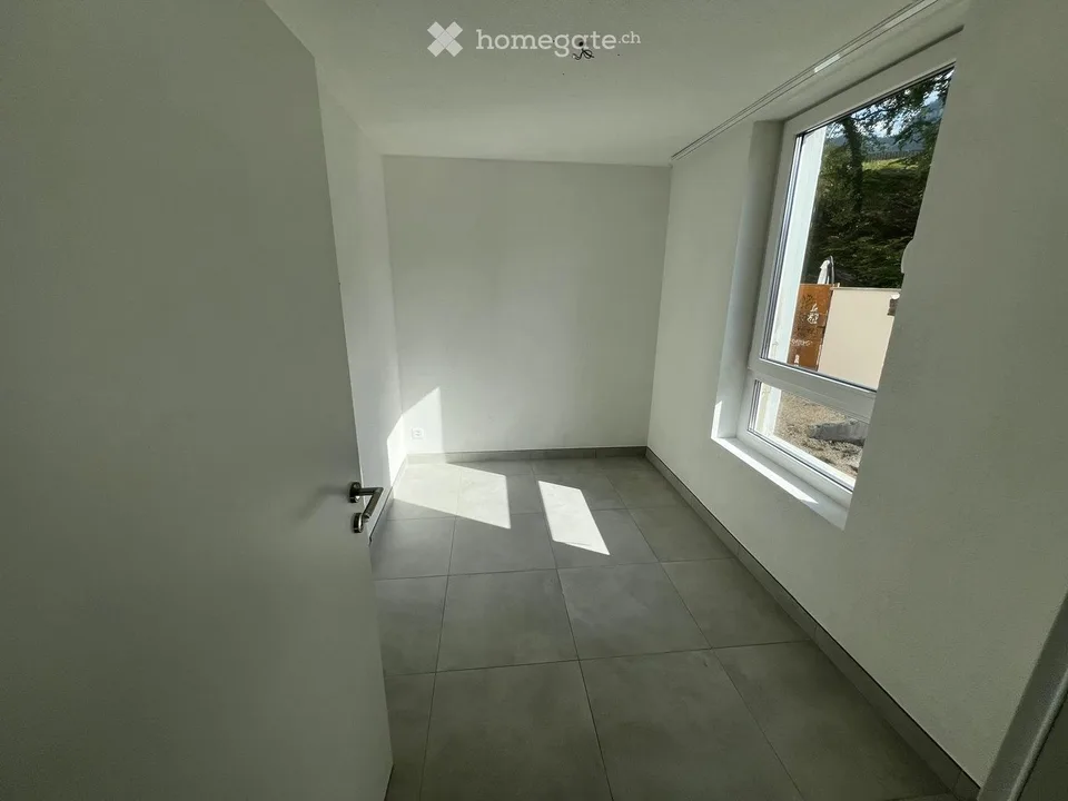 ZU VERMIETEN: 3-ZIMMER-WOHNUNG GANZ RENOVIERET – Foto 4 von 11