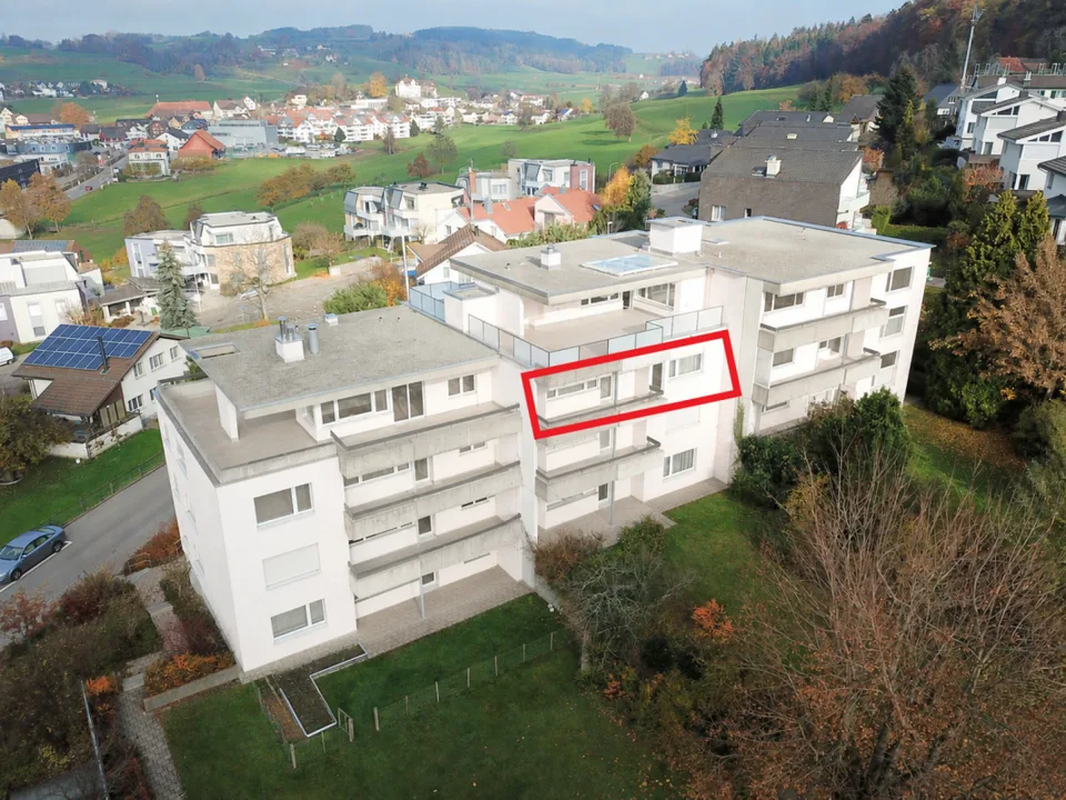 Renovierte 4.5 Zimmer-Eigentumswohnung – Foto 12 von 13