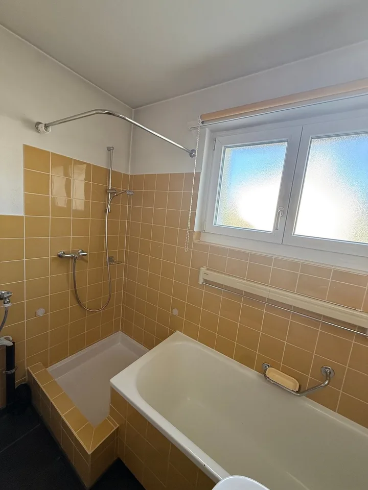 Helle 4-Zimmer-Wohnung mit Balkon in Pratteln – Foto 10 von 13
