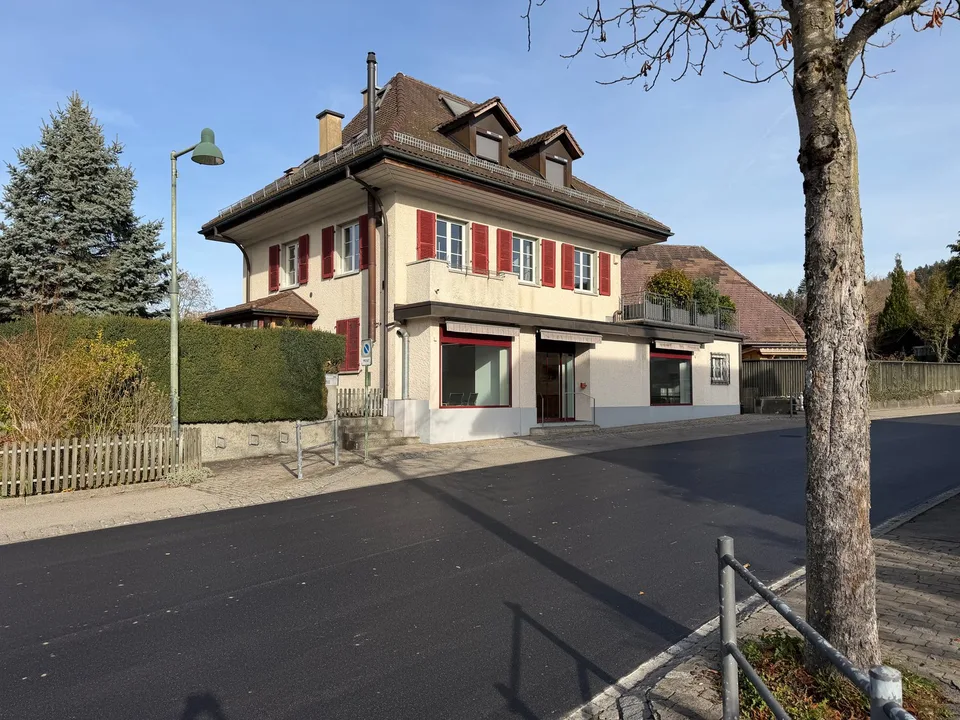 Local Commercial / Atelier au Centre de Niederscherli – photo 13 sur 20