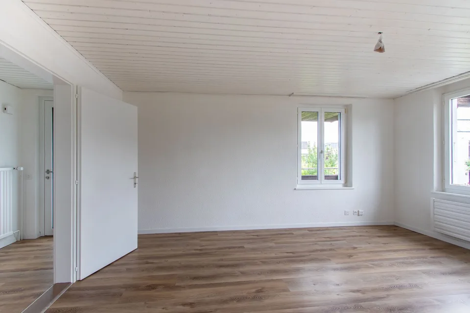 Incantevole appartamento di 3 locali in un edificio storico nella tranquilla Merlach – disponibile immediatamente – foto 9 di 12
