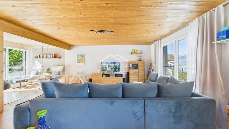 A piece of paradise with panoramic views – photo 9 of 13