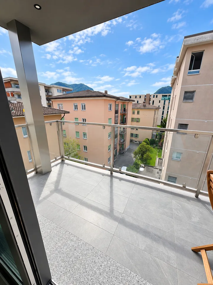 LUGANO – MOLINO NUOVO | ELEGANT 4.5 PIÈCES MEUBLÉS – photo 4 sur 13