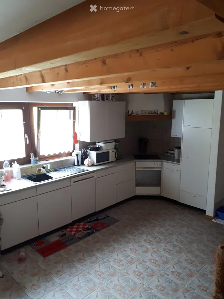 Dreigeschossige Wohnung 140m2 – Foto 2 von 5
