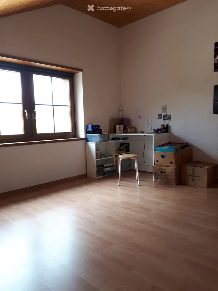 Dreigeschossige Wohnung 140m2 – Foto 5 von 5