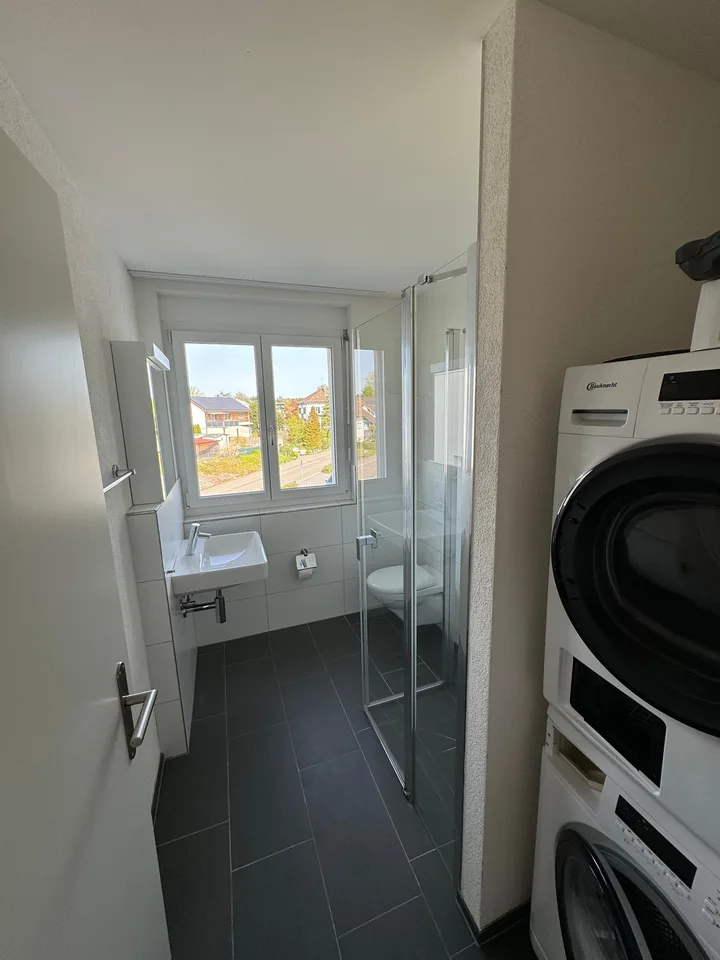 Charmante 4.5-Zimmer-Dachwohnung in Berg TG – Modern, ruhig und familienfreundlich – Foto 7 von 19