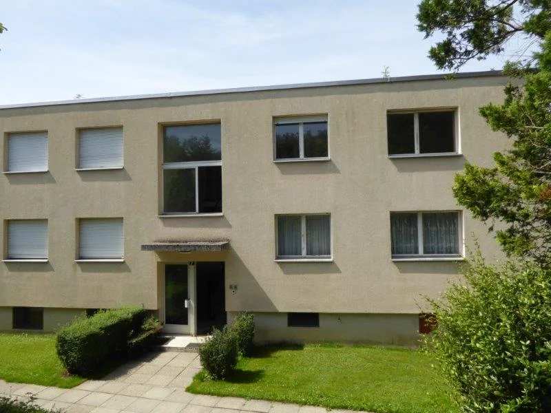 Wunderschöne renovierte 2-Zimmerwohnung mit grossem Balkon – Foto 7 von 7