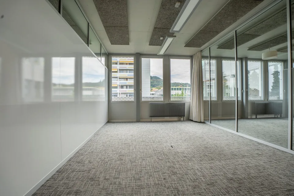 Büroflächen im Zentrum von Köniz - modern - zentral - genügend Parkplätze – Foto 19 von 23