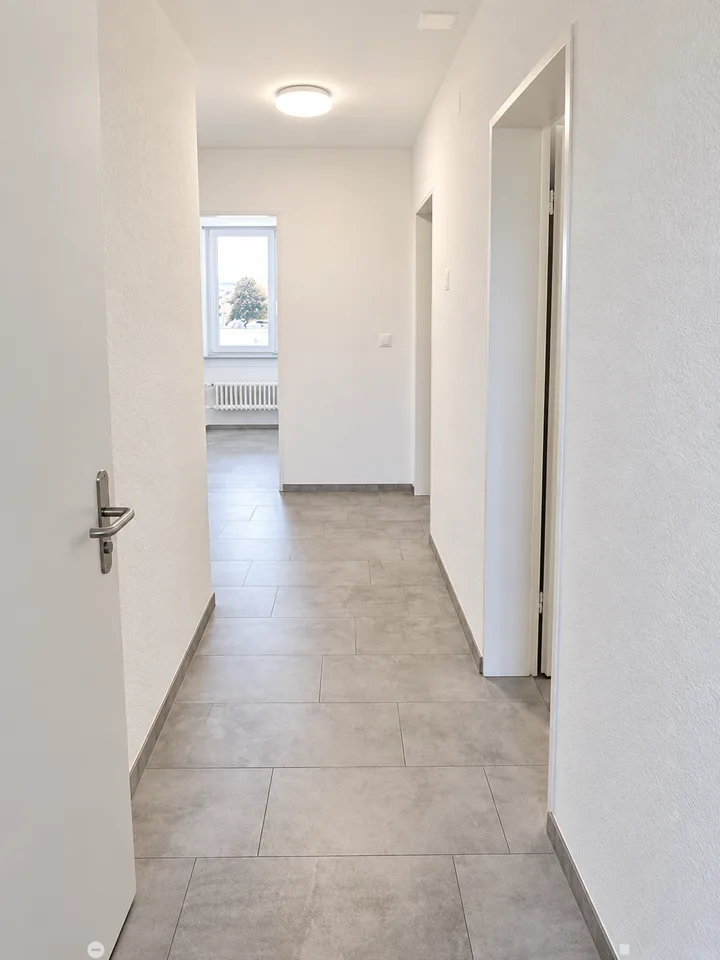 Helle 2.5-Zimmer-Wohnung mit Balkon in Biel – sofort verfügbar! – Foto 6 von 7