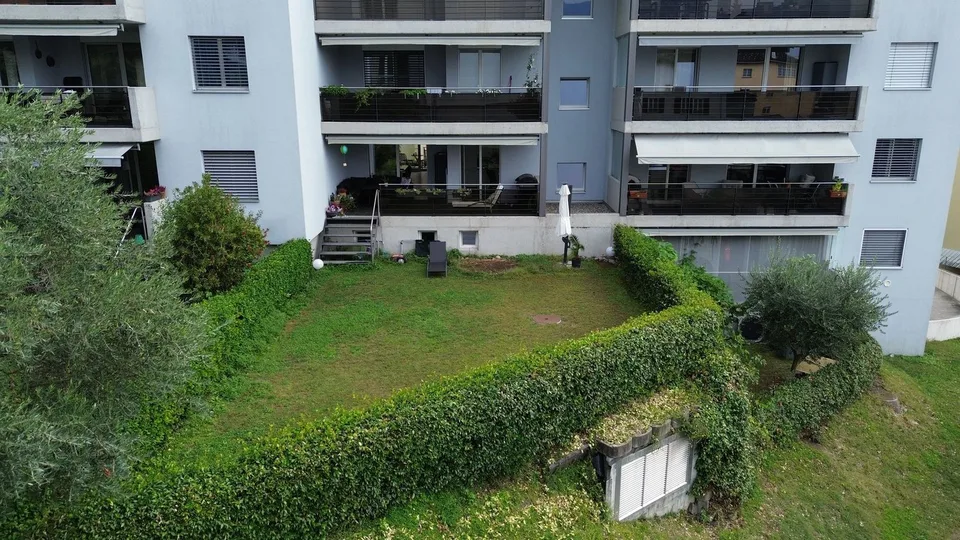 Minusio – appartamento con 2 giardini e 2 terrazze, a due passi dalle scuole – foto 2 di 21