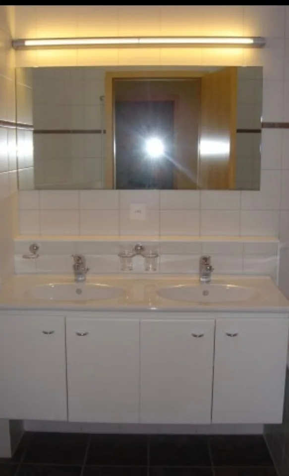 Duplex-Wohnung mit 5.5 Zimmern – Foto 3 von 5