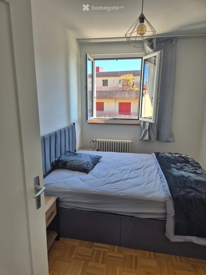 Magnifique 3.5 pièces / Charmante 3.5-Zimmer-Wohnung Biel – Foto 2 von 5