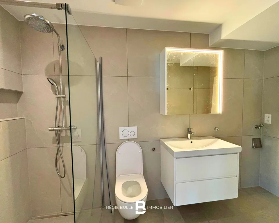 Giffers - Prächtige 3.5-Zimmer-Wohnung zur Miete – Foto 9 von 9