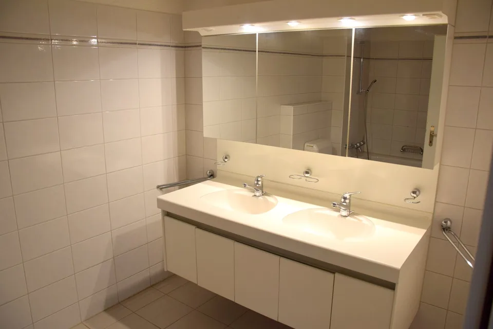 Charmant appartement 2.5 pièces avec espace de séjour à Zürich Hottingen – photo 6 sur 8