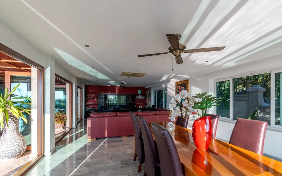 Traumhafte Villa an Top-Lage in Pattaya, Thailand – Foto 11 von 21