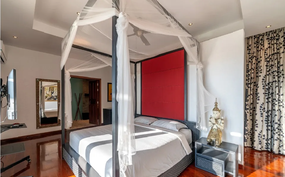 Traumhafte Villa an Top-Lage in Pattaya, Thailand – Foto 9 von 21