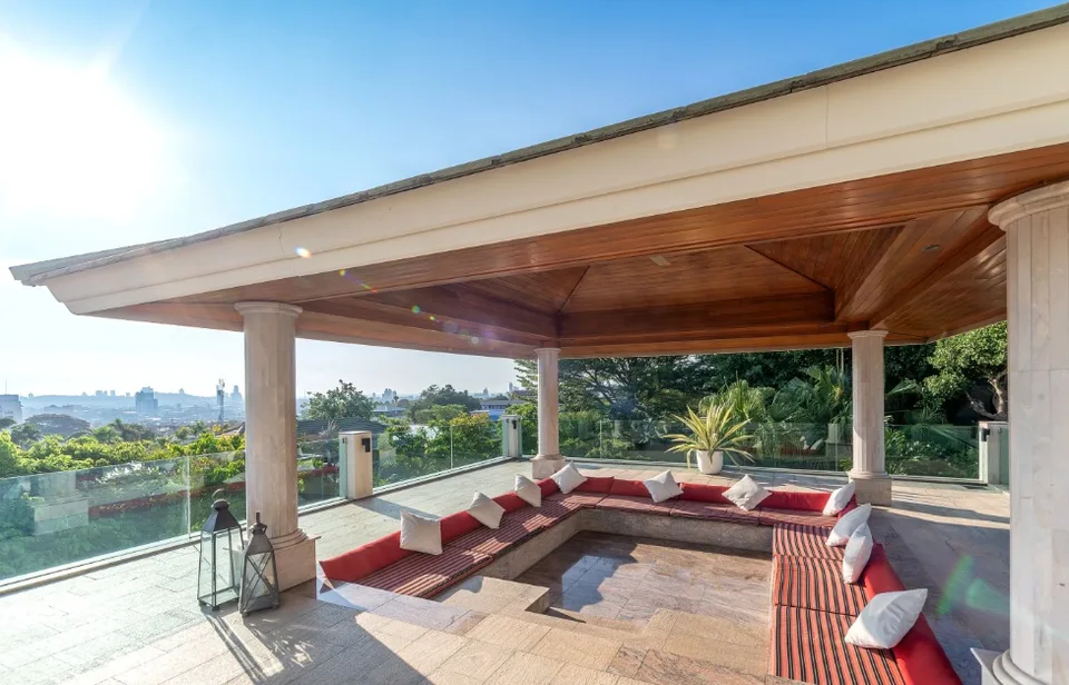 Traumhafte Villa an Top-Lage in Pattaya, Thailand – Foto 5 von 21