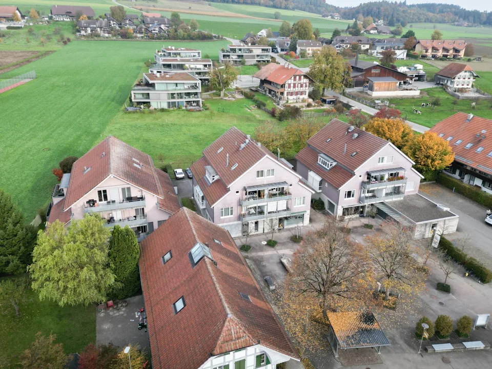 Ampio appartamento di 4,5 locali con vista a Kirchlindach – foto 24 di 26