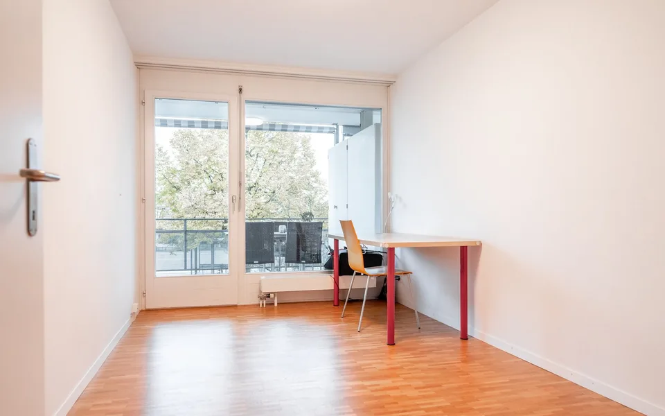 Ampio appartamento di 4,5 locali con vista a Kirchlindach – foto 10 di 26