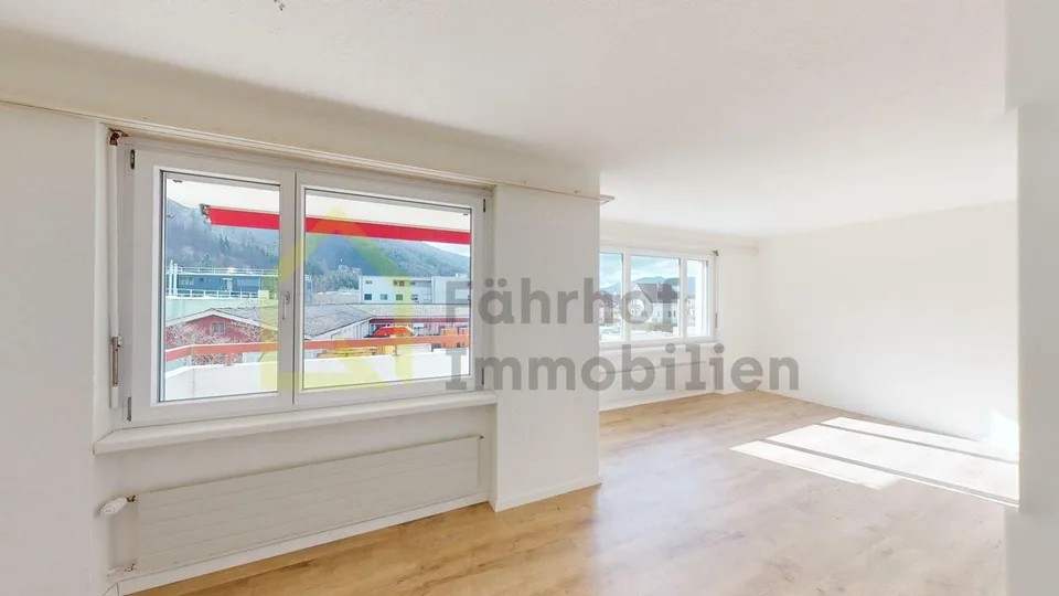 Helle und gepflegte 4.5-Zimmerwohnung an zentraler Lage – Foto 7 von 13