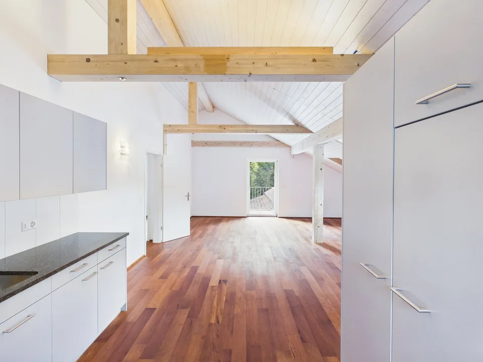 Moderne 3.5-Zi. Wohnung mit Blick ins Grüne – Foto 2 von 12