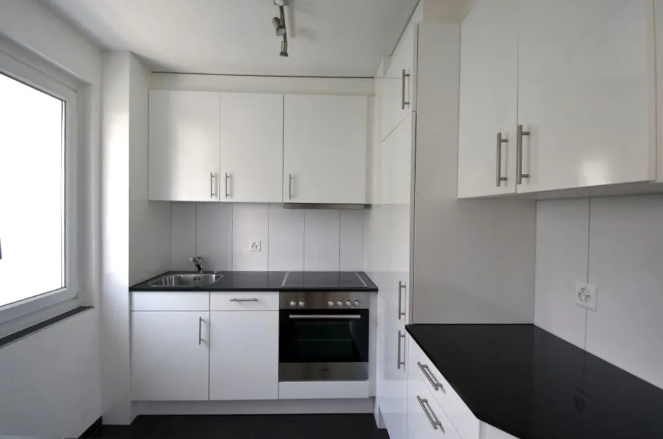 Qualità della vita in una posizione centrale - appartamento di 3,5 locali con balcone – foto 5 di 9