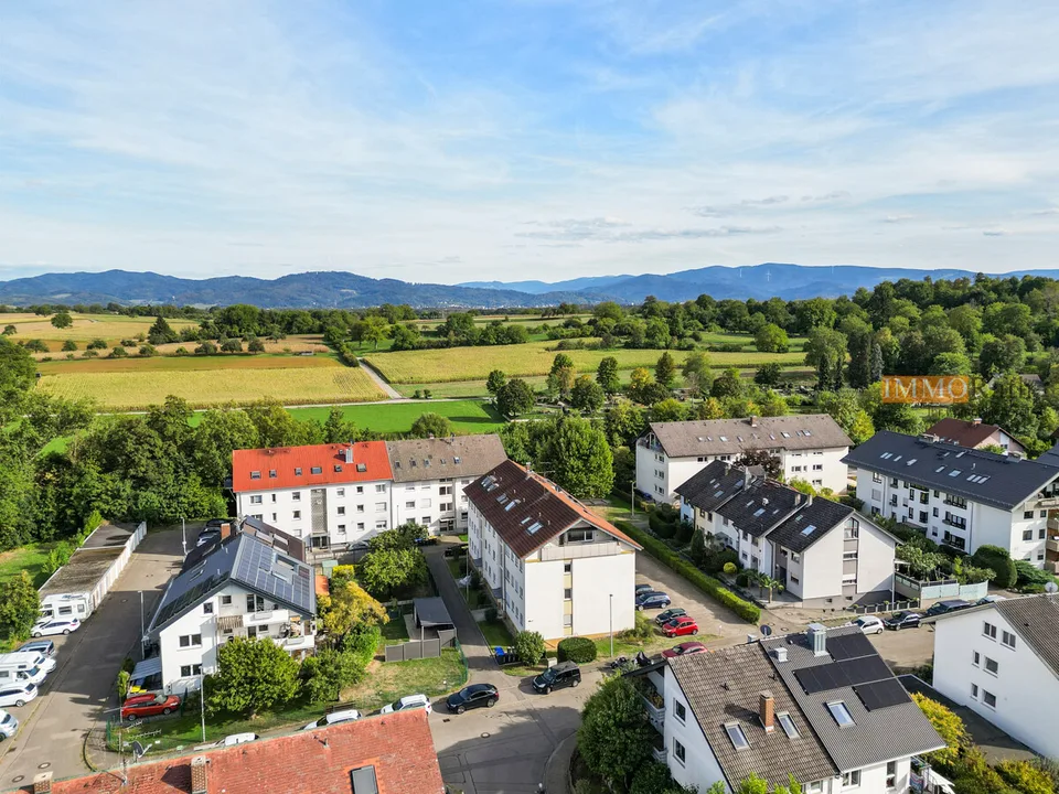 IMMORath.de - Appartement de 4 pièces en mansarde avec balcon à Hugstetten – photo 10 sur 13
