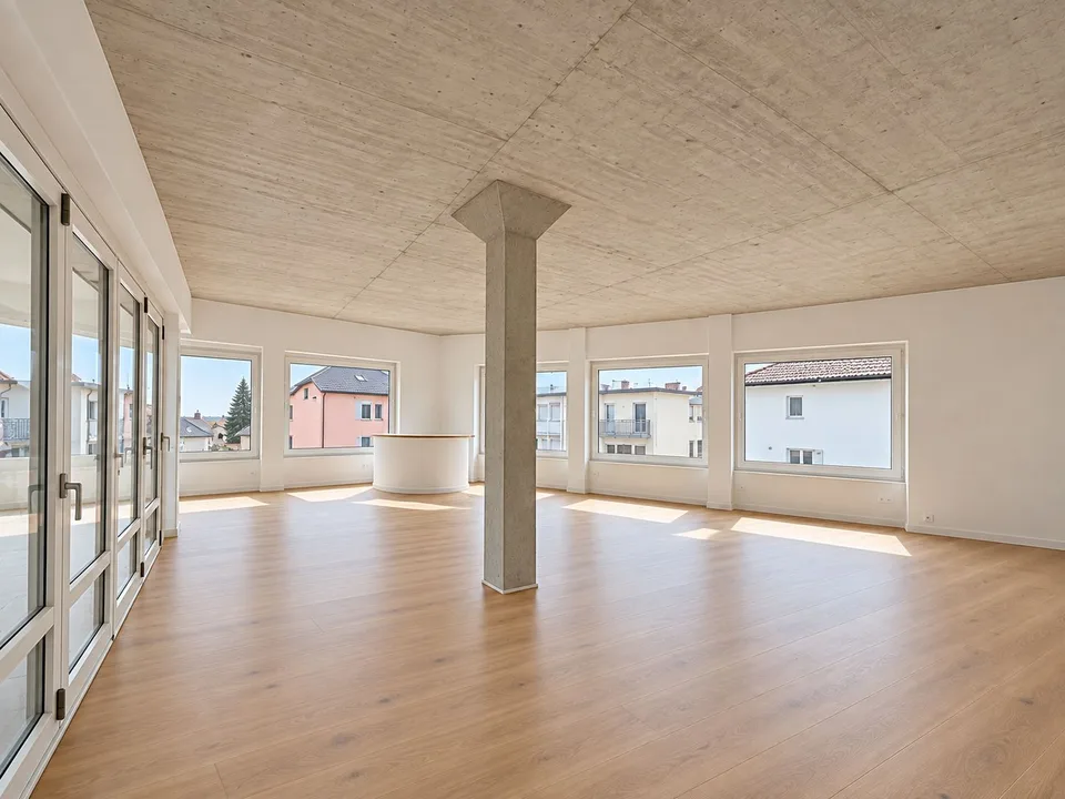 Espace commercial attractif dans un excellent emplacement central à Kaisten – photo 7 sur 16