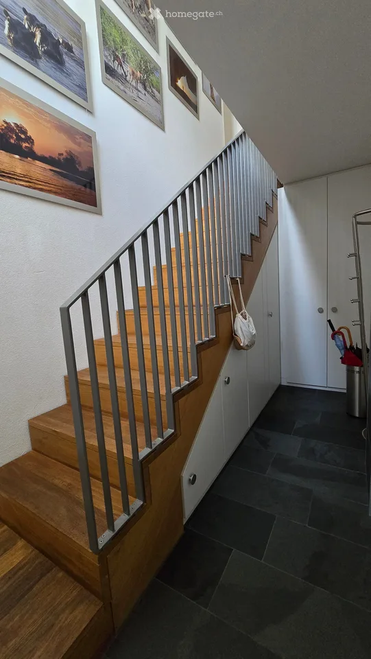 Exceptional 5 1/2-room attic apartment with 60m2 loggia in a 2-party house – photo 18 of 22