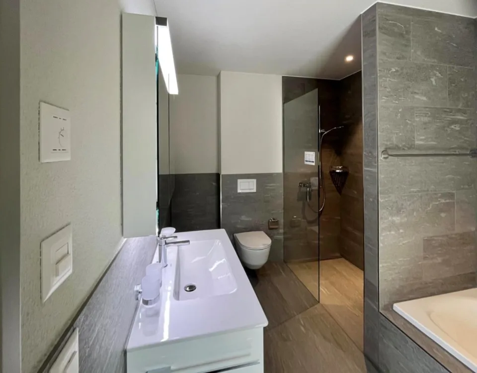 Modern 7.5-room semi-detached house embedded in the Suterguet Gränichen – photo 16 of 21