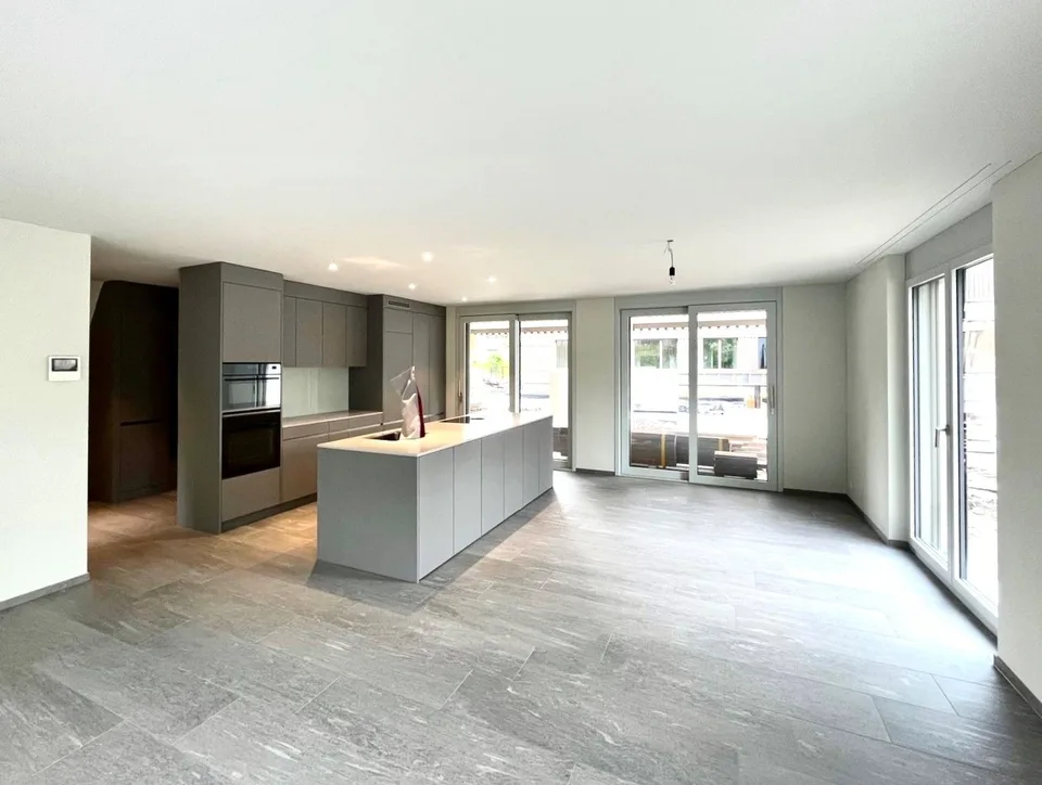 Modern 7.5-room semi-detached house embedded in the Suterguet Gränichen – photo 6 of 21