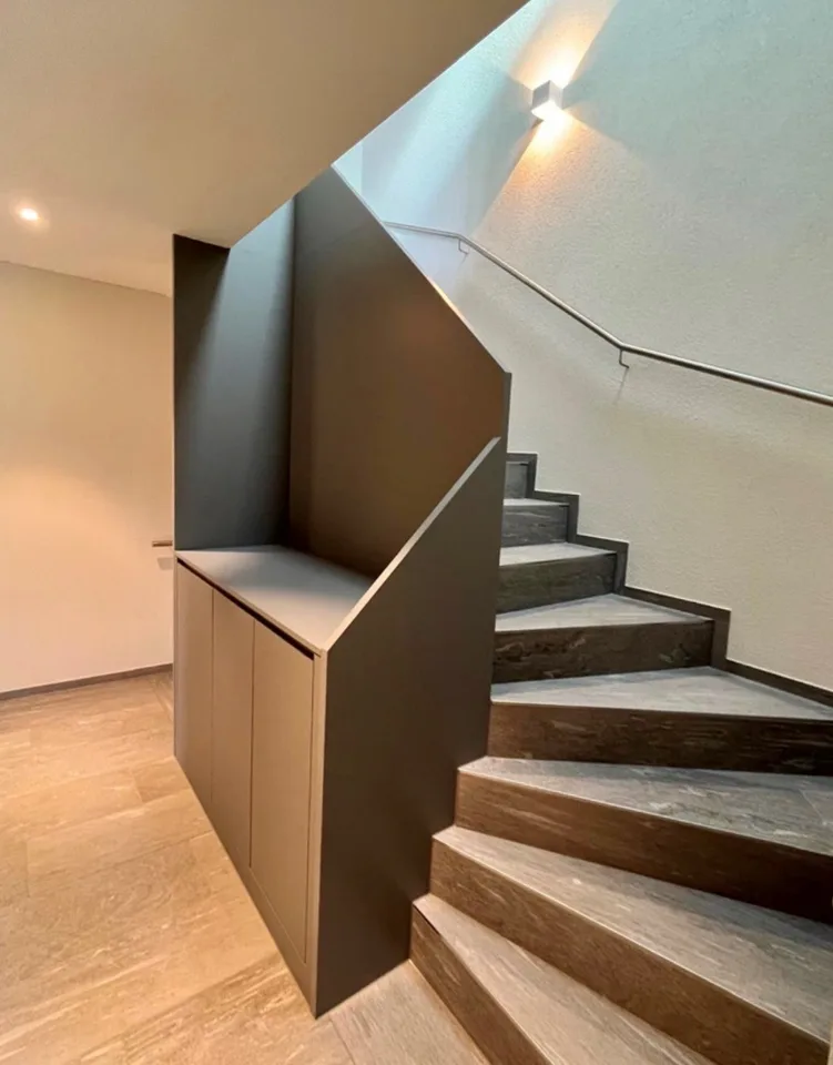 Modern 7.5-room semi-detached house embedded in the Suterguet Gränichen – photo 4 of 21
