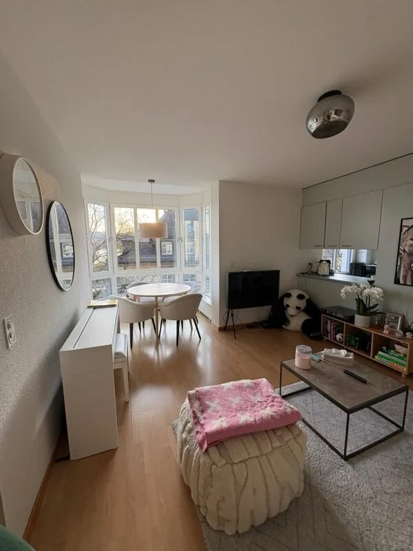 Stadtleben am See - 2-Zimmer-Wohnung im Herzen des Seefelds – Foto 3 von 8