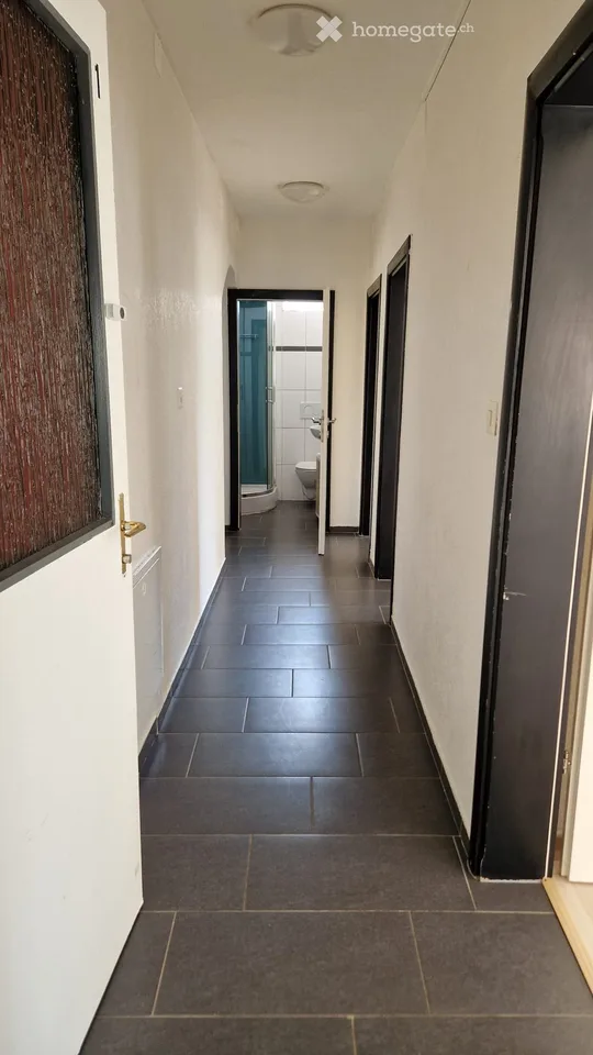 Tramelan - Superbes Apartment 3.5 Zimmer vollständig renoviert – Foto 2 von 5