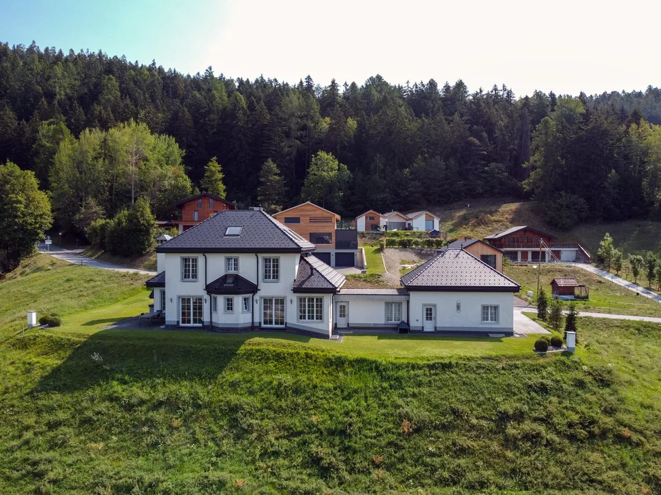 Eigenschaft mit Charakter und Panoramablick sowie großem Grundstück in Icogne – Foto 28 von 28