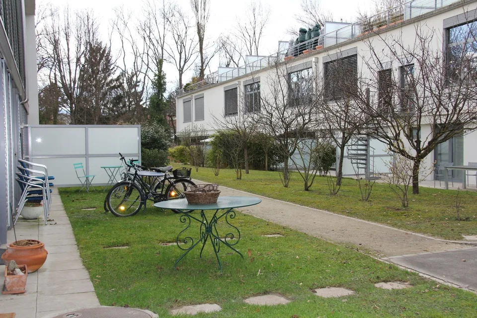 Schönes Studio 67 m2 in Troinex, mit privatem Parkplatz und kleinem privatem Garten (CEVA 5 Minuten entfernt) – Foto 2 von 4