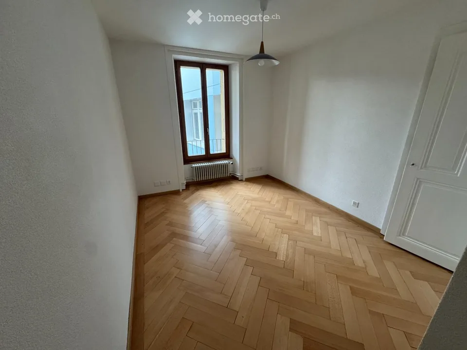 Prachtvolle Wohnung im Stadtzentrum mit freier Sicht – Foto 3 von 5