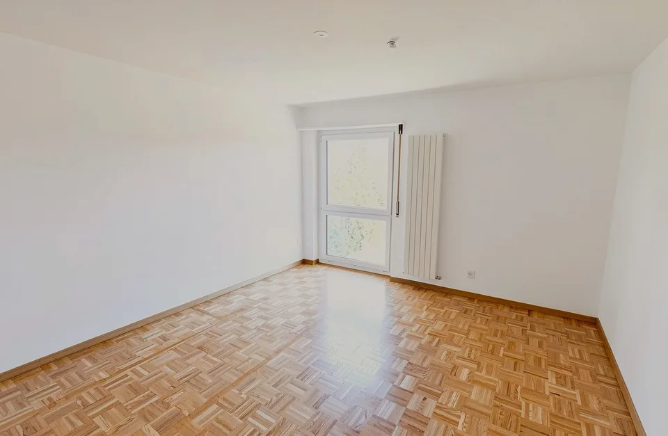 Charmante 3.5-Zimmer-Wohnung mit Balkon und schöner Aussicht in Wil SG – Foto 6 von 7