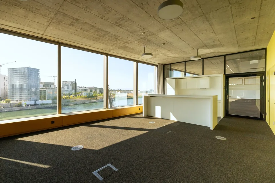 Spazi ufficiali da 2'000 m² direttamente sul Reno – foto 12 di 16