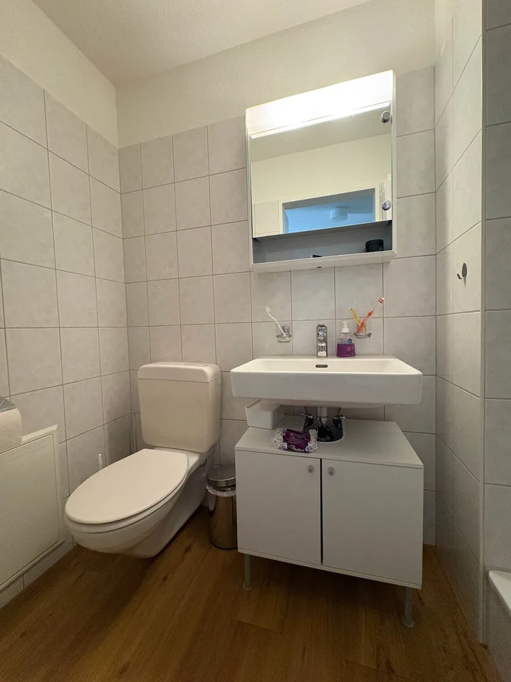 4.5-room apartment on the ground floor with two bathrooms – photo 13 of 15