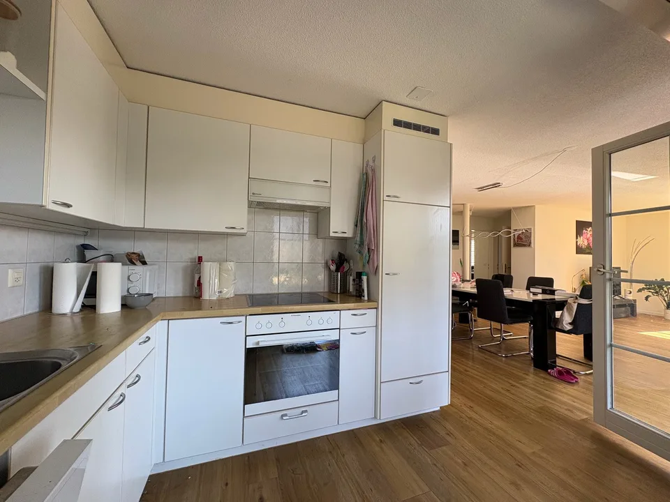 4.5-room apartment on the ground floor with two bathrooms – photo 12 of 15