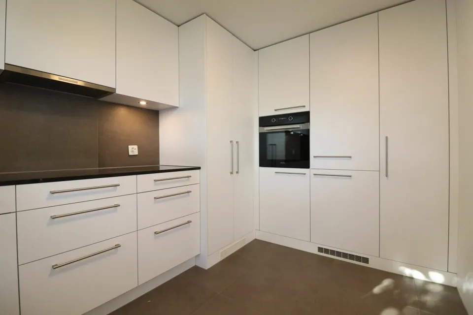 Im Freulerquartier - moderne 4 1/2-Zimmer-Maisonettewohnung – Foto 4 von 16