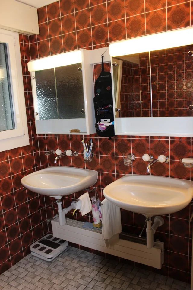 2½ ZI-WOHNUNG IN GERZENSEE (BE), MÖBLIERT, TEMPORÄR – foto 8 di 9