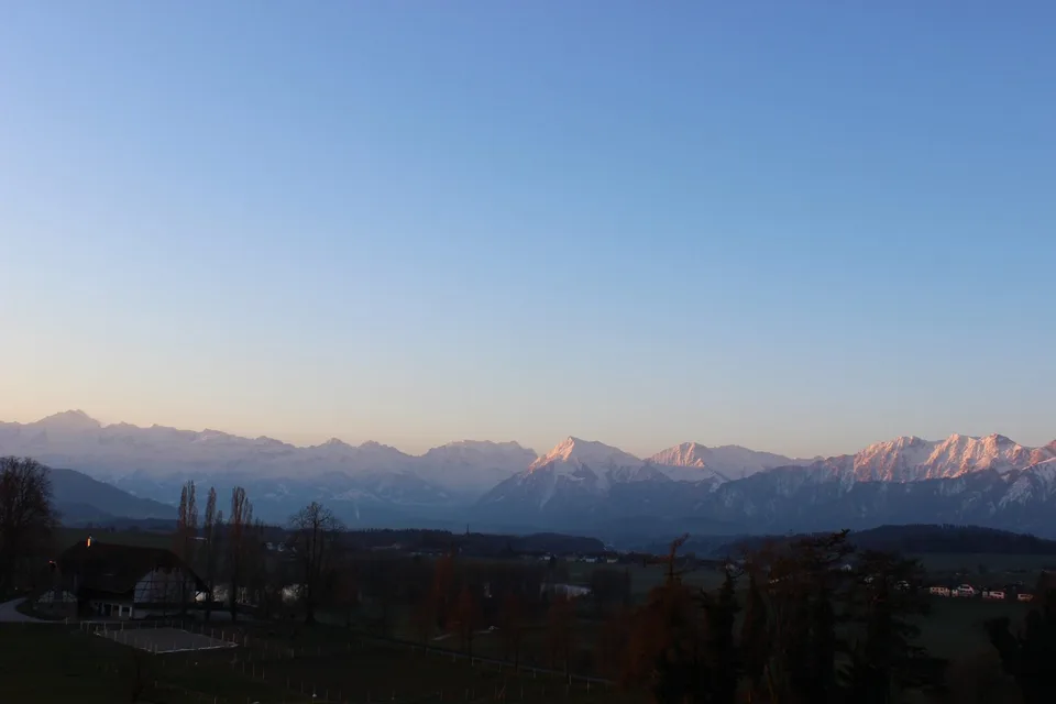 2½ ZI-WOHNUNG IN GERZENSEE (BE), MÖBLIERT, TEMPORÄR – foto 5 di 9