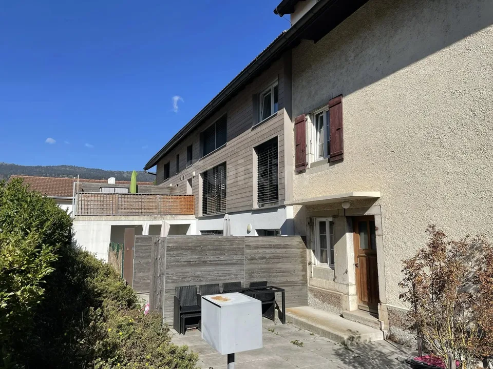 Duplex 3.5 locali moderno con terrazza – foto 2 di 12