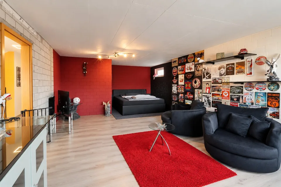 Casa unifamiliare indipendente con giardino e possibilità polivalenti a Leimbach AG – foto 18 di 27