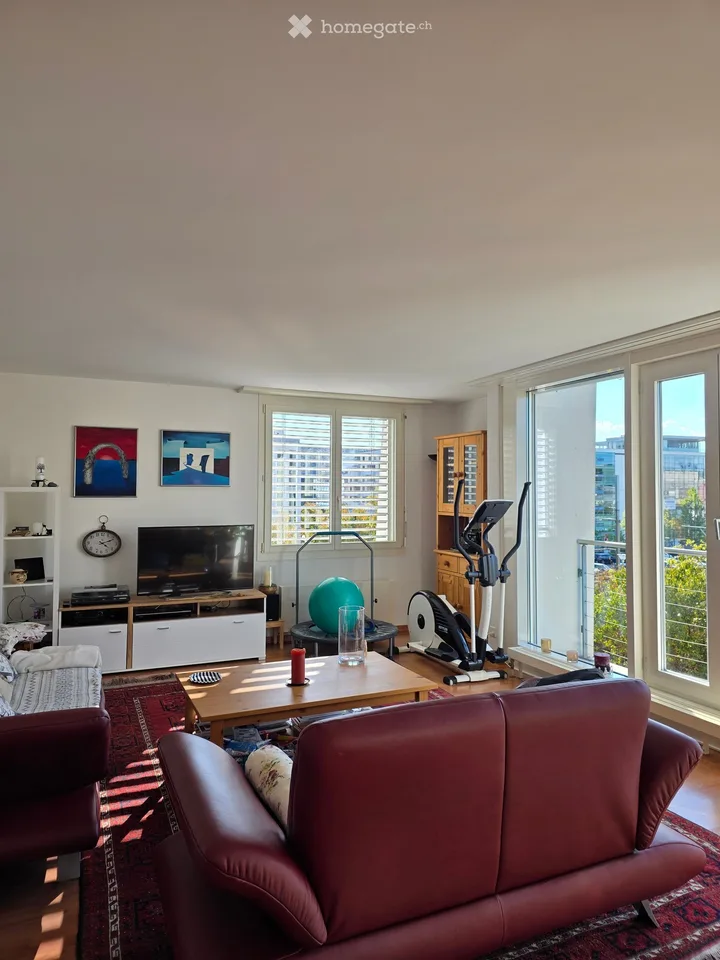 Maisonette Wohnung in Wallisellen – Foto 6 von 14