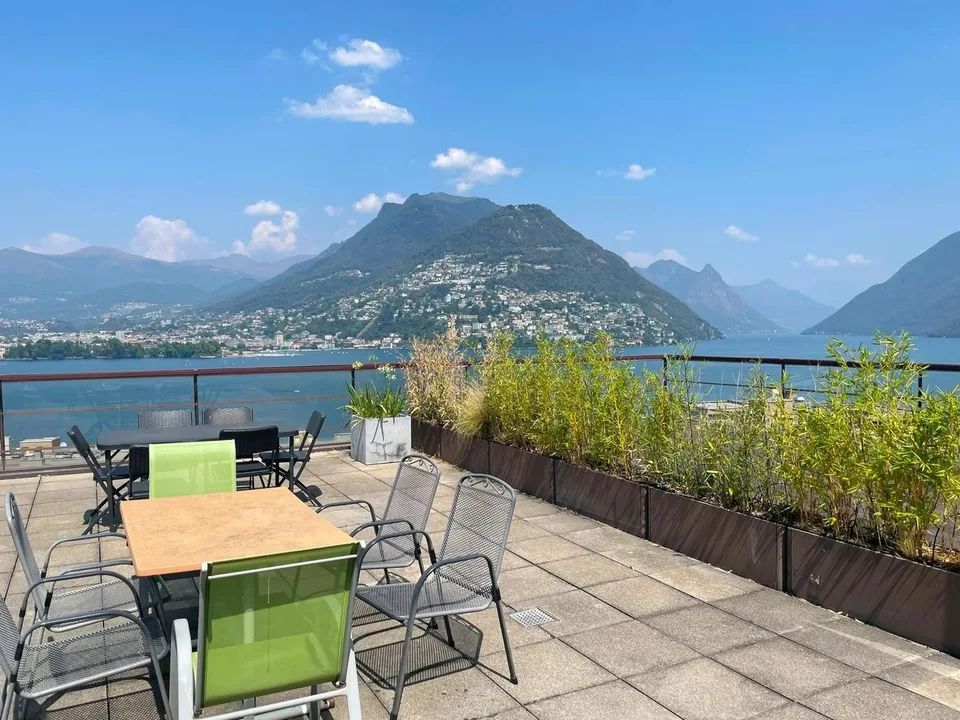 Appartement 2,5 Zimmer mit Seeblick, Schwimmbad und Dachterrasse in Paradiso! – Foto 11 von 14