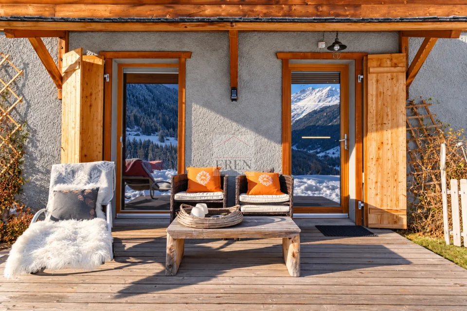 Magnificent Chalet in Grimentz - Alpine Panorama, Sun, Spa & Sauna – Foto 2 von 19