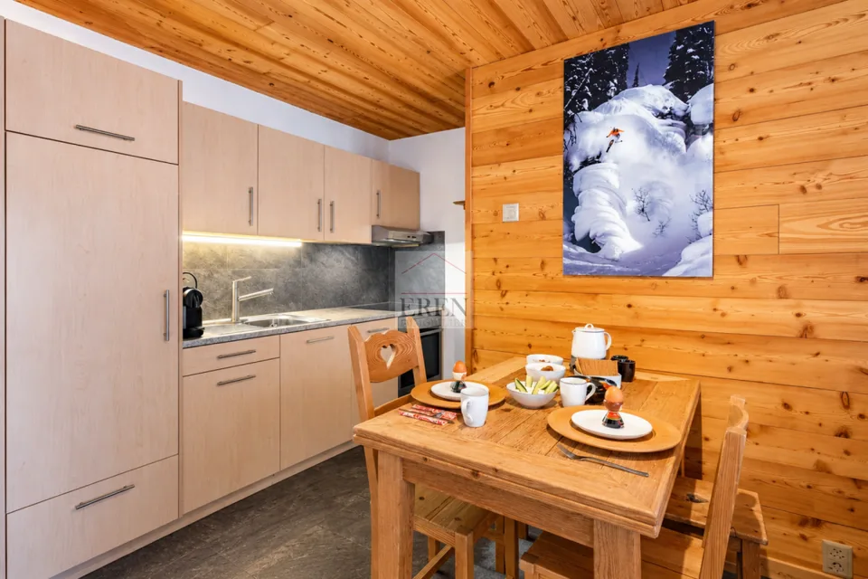 Magnificent Chalet in Grimentz - Alpine Panorama, Sun, Spa & Sauna – Foto 13 von 19